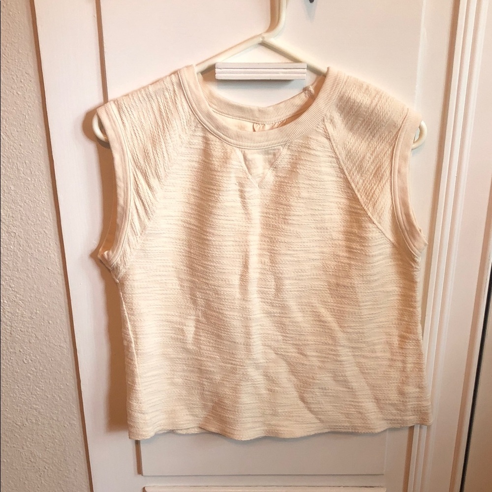 Universal Thread Cream Textured Sleeveless Tank